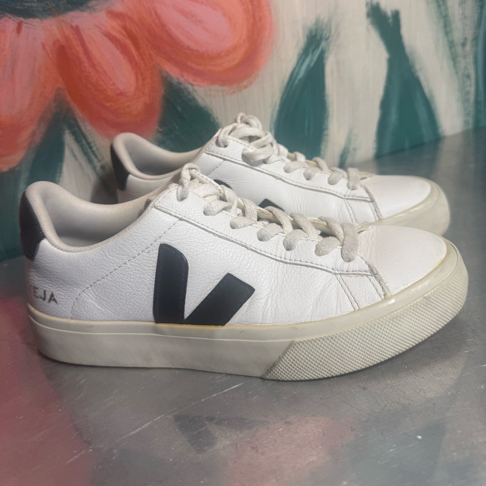 Veja White and Black Casual Sneakers
